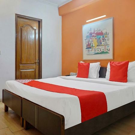 Oyo Flagship 592 Hauz Khas Village New Delhi Luaran gambar