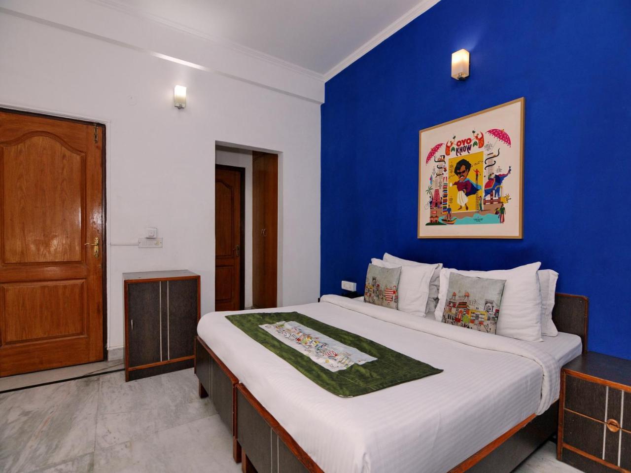Oyo Flagship 592 Hauz Khas Village New Delhi Luaran gambar