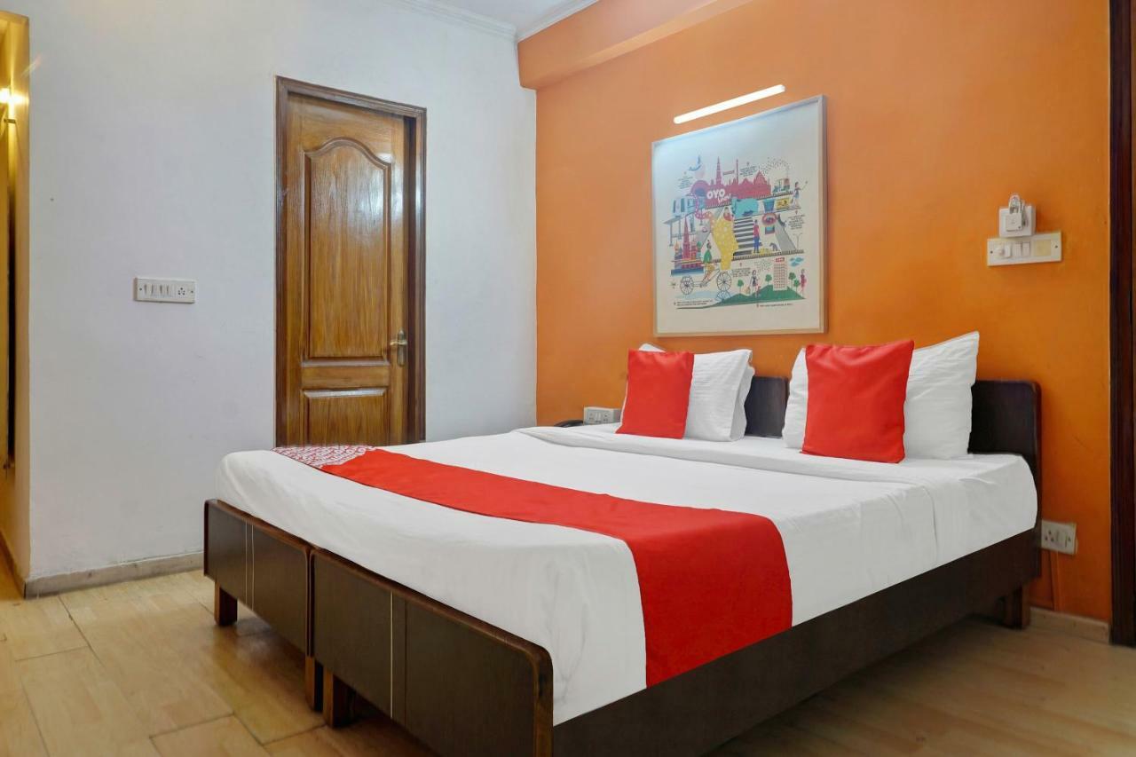 Oyo Flagship 592 Hauz Khas Village New Delhi Luaran gambar