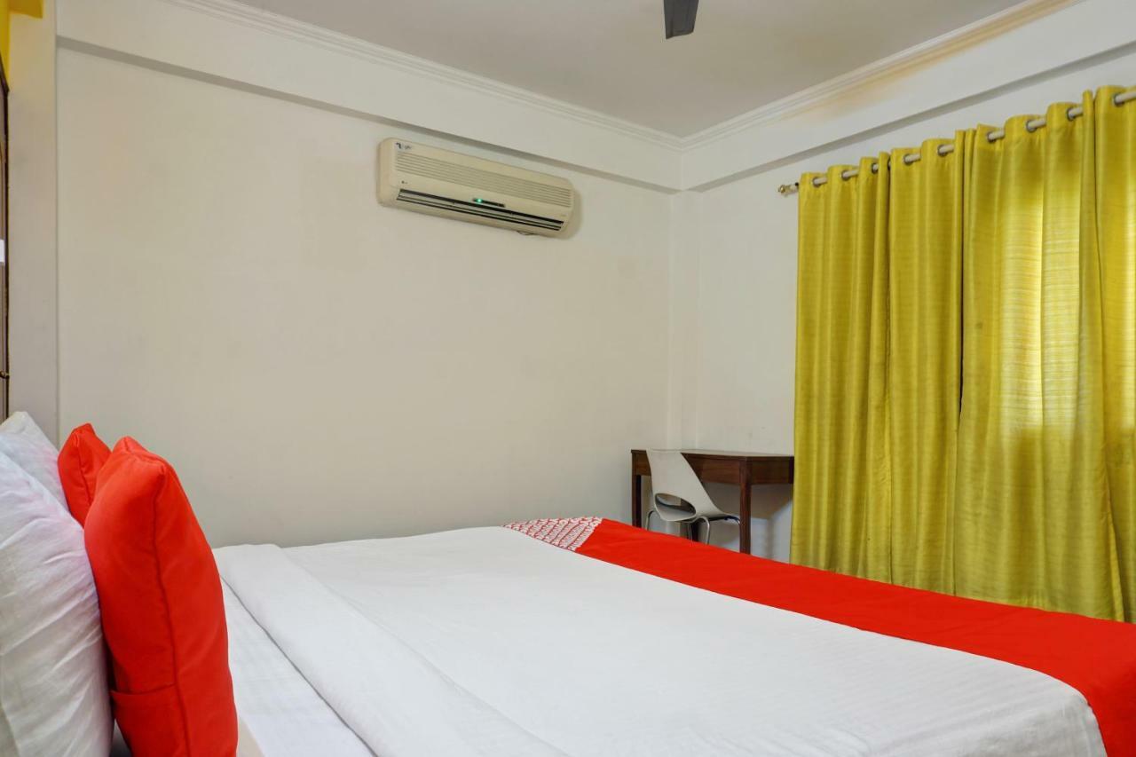 Oyo Flagship 592 Hauz Khas Village New Delhi Luaran gambar